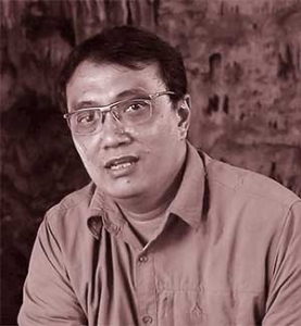 Dr. Pindi Setiawan